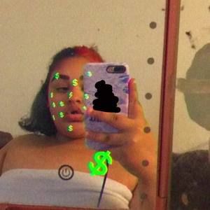 Meet your Posher, Destinie